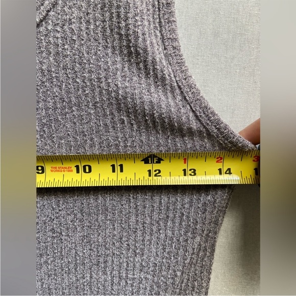 Community aritzia tank midi knit dress Sz M - Picture 8 of 12